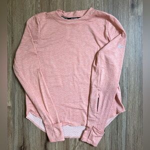 Nike - Therma Dri-Fit Fleece Long Sleeve - Women’s Medium